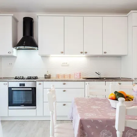 Guest house Simoni 3*