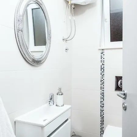 Simoni Casa de hóspedes