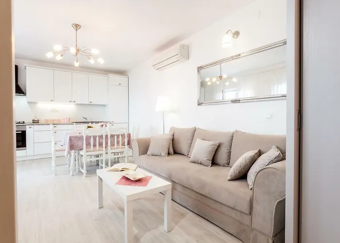 Guest house Simoni 3*