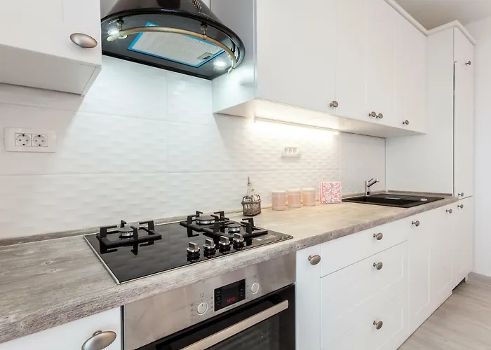 Simoni Guest house Prigradica