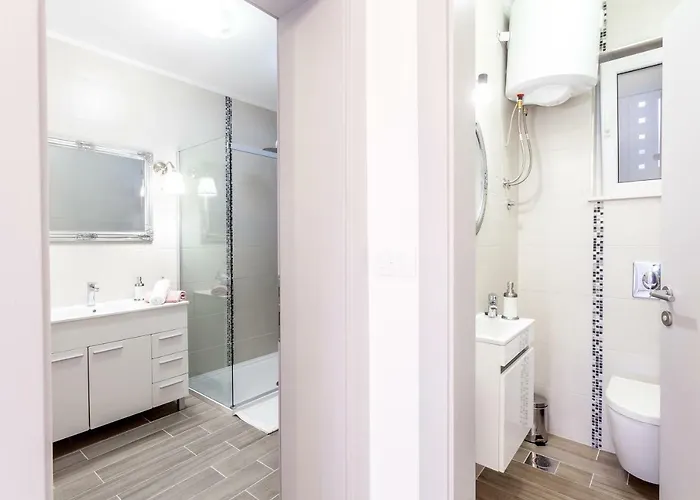 Guest house Simoni 3*